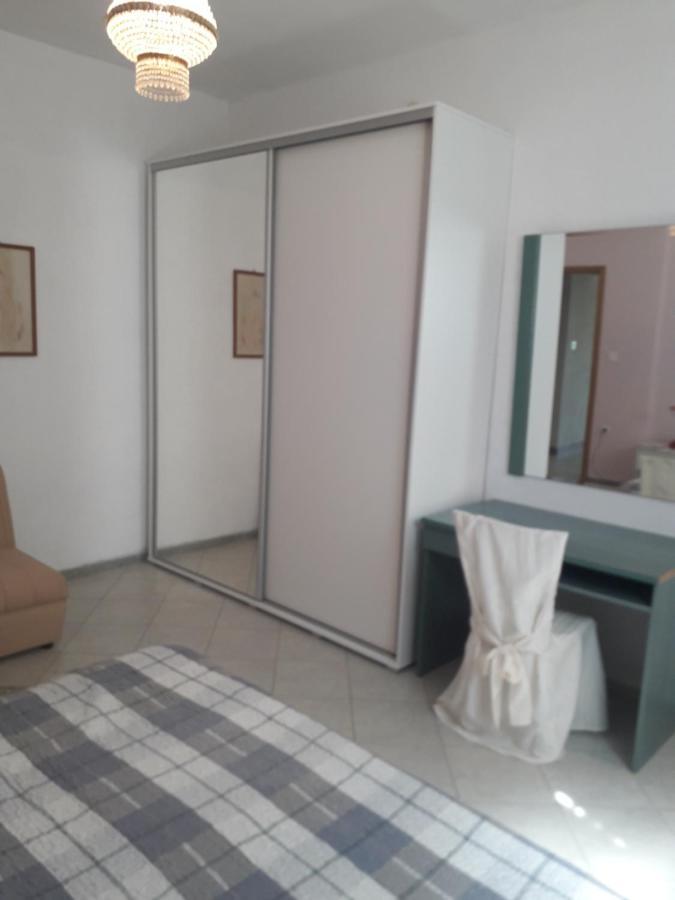 Apartments Panorama Ровінь Екстер'єр фото