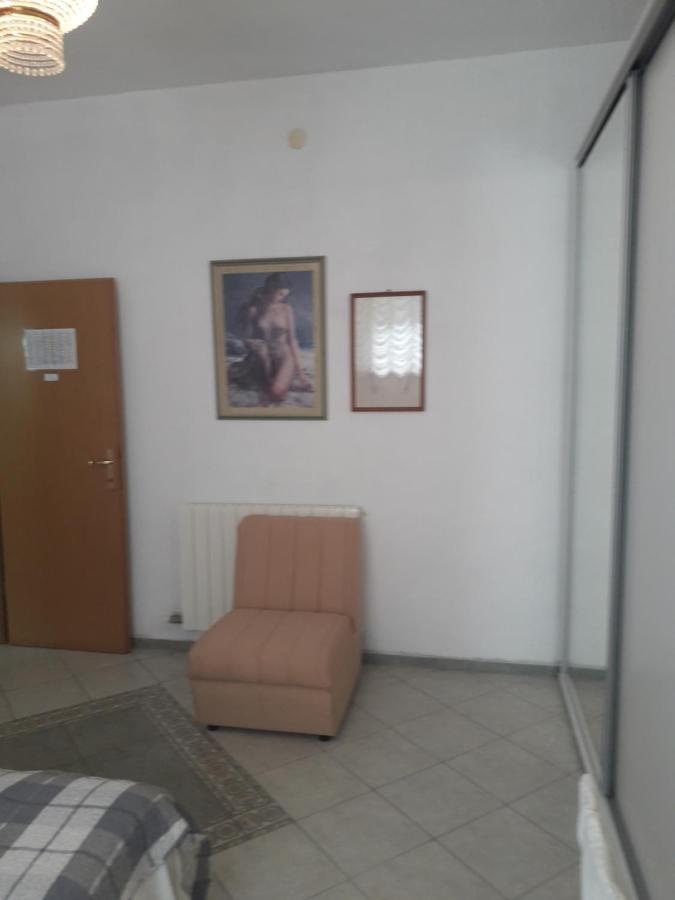 Apartments Panorama Ровінь Екстер'єр фото